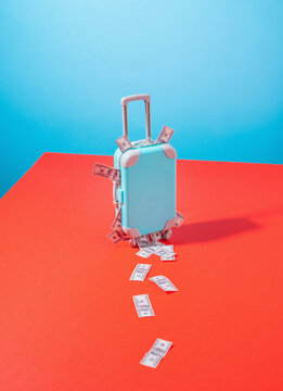 Smuggling Suitcase/luggage  full of money/dollar bills