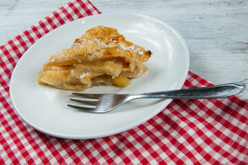 apple pie on a plate