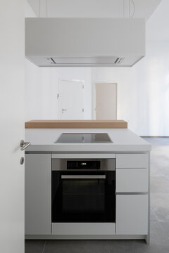 oven in minimalist kitchen