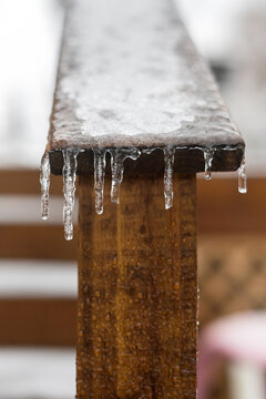 Icicles hanging