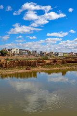 Briqueterie dans les environs d'Antananarivo &agrave; Madagascar