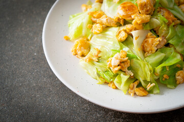 homemade stir-fried cabbage with egg