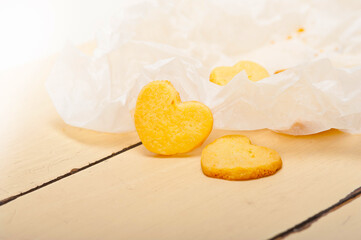 heart shaped shortbread valentine cookies