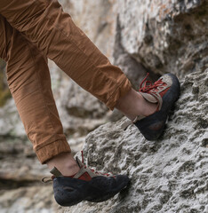 Rock climber cat shoes detail