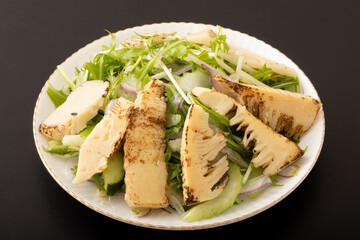 焼き筍の和サラダ