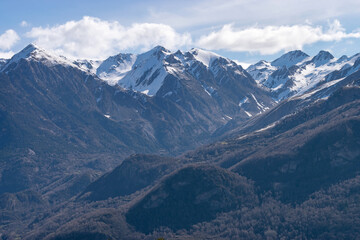 Fototapeta na wymiar Mountains of the Tena Valley. Huesca Pyrenees