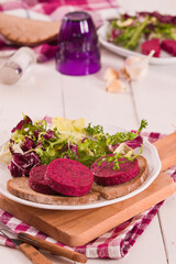 Beetroot veggie burger.