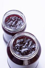 瓶の中の甘いブルベリージャム