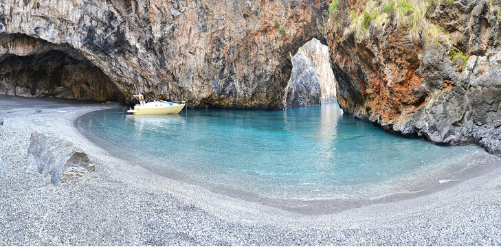 Spiaggia Arcomagno San Nicola Arcella Calabria Italia 