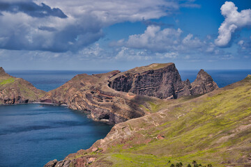 Fototapeta premium Ponta de Sao Lourenco, Madeira,Portugal. Beautiful scenic mountain view of green landscape,cliffs and Atlantic Ocean.