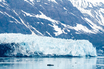Fototapeta na wymiar The Margerie Glacier in Glacier Bay National Park, Alaska