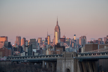 Fototapeta na wymiar Crossing the Brooklyn Bridge