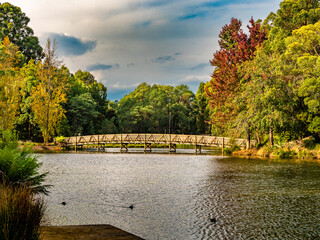 Fototapeta premium Autumn Bridge