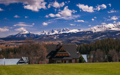 Fototapeta na wymiar Wiosna w Tatrach i na Podhalu
