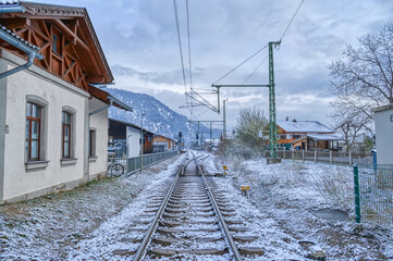 Fototapeta na wymiar Der Bahnhof von Farchant im Winter