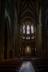 Fototapeta na wymiar interior of cathedral in Bayonne
