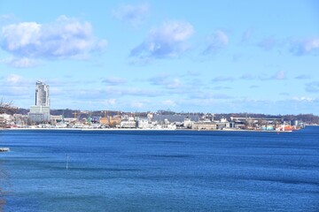 Gdynia, miasto portowe nad Bałtykiem, miejscowość wypoczynkowa, nad morzem, - obrazy, fototapety, plakaty