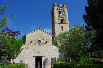 Fototapeta na wymiar Facade of the Madonna del Canneto Sanctuary - Roccavivara - Molise.