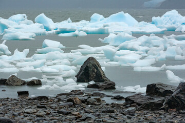 Iceberg tra i ghiacciai della Patagonia in Argentina