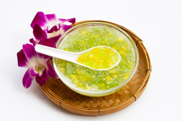 Corn with tapioca pearls in coconut milk