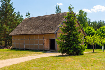 Fototapeta na wymiar Old granary in open-air museum, Wdzydze Kiszewskie, Poland.