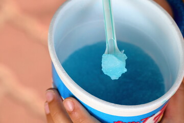 かき氷（ソーダ味）