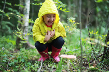 Children go to the forest for mushrooms