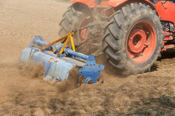 Rotary tiller tractor