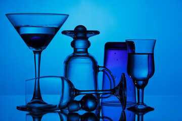 Composition of Glassware tableware for drinks.