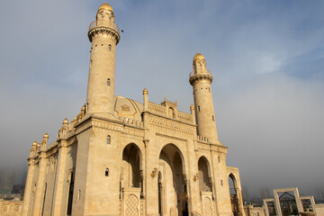 Obraz premium Tezepir Mosque in Baku. Famous buildings of Baku city.