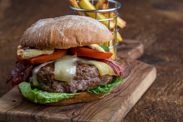 cheeseburger with fries