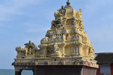 Foto op Canvas Hindu temple from south India   Colorful buildings  © Purushothamann