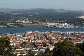 Naklejka premium portugal, tourism, tourists, europe, travel, vacation, sea, ocean, beach, coast, beach, summer, landscape, water, bay, bath, sky, view, city, travel, nature, coastline, town, panorama, mediterranean