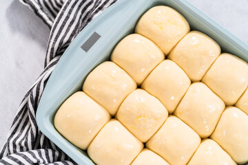 Dinner rolls