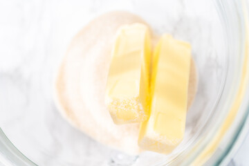 Lemon pound cake
