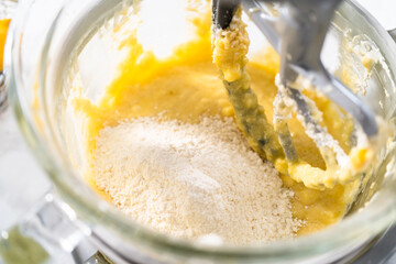 Lemon pound cake