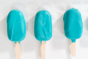 Mermaid cakesicles