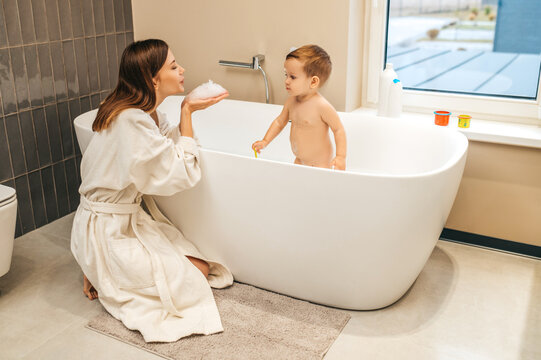 bath child girlnudist children Kids In Bathtub Images – Browse 230,781 Stock Photos, Vectors, and Video |  Adobe Stock