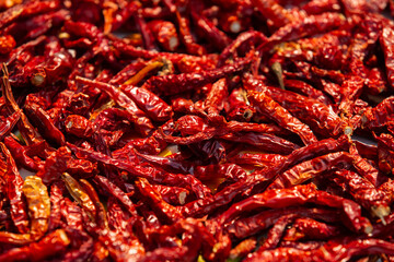 dried red chili peppers