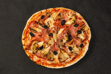 Pizza with artichoke and sausages