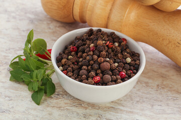 Peppercorn mix heap in the bowl