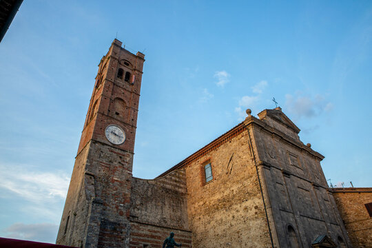 Italy, Province of Siena, Radicondoli, Exterior of Collegiata dei Santi Simone e Giuda church