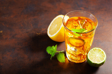 ice tea with lemon and mint