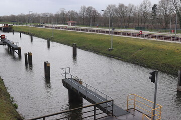 Schleuse Düthe ( Fresenburg) am Dortmund-Ems-Kanal.