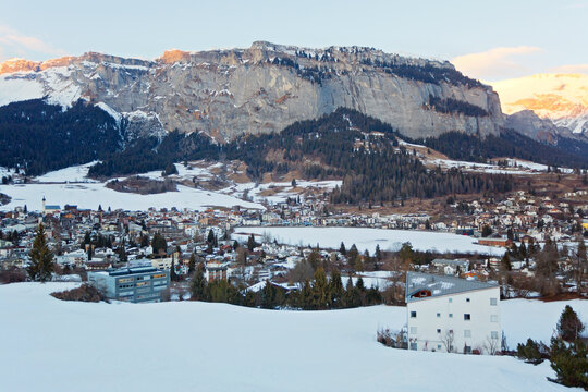Skiort Laax im Kanton Graubünden, Schweiz