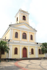 Fototapeta na wymiar マカオの風景（タイパ島の高台にそびえるカルモ教会）