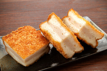 長崎名物の揚げサンドイッチ