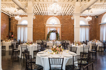 Fototapeta na wymiar interior decor for wedding reception lunch / dinner 
