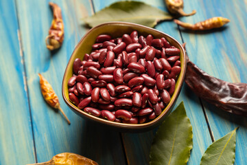 Raw red kidney beans