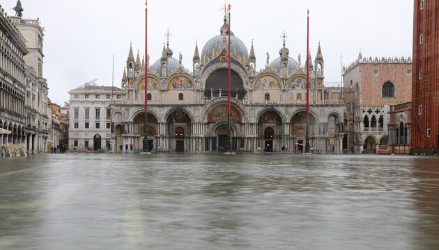 Basilica of Saint Mark during high tide in Italy